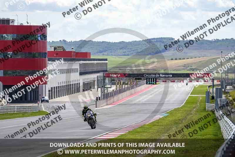Circuito de Navarra;Spain;event digital images;motorbikes;no limits;peter wileman photography;trackday;trackday digital images